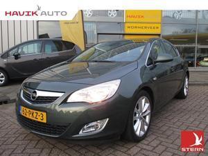 Opel Astra Cosmo 1.6 Turbo 180pk | Navi | 18 inch