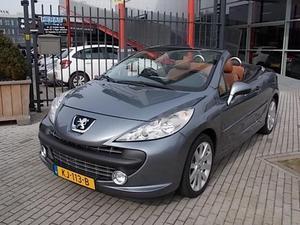 Peugeot 207 CC 1.6 VTi Féline Automaat