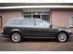 Volkswagen Passat Variant 2.0 TDI 103kw 140pk H6 COMFORTLINE BLUEMOTION Xenon Ecc Pdc Navigatie 2e pinksterdag geopend