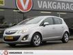 Opel Corsa 1.2-16V COSMO  86pk  Airco  C.V. Afstand  Elek.pakket  LMV  Mistl  Isofix  5-deurs.