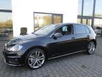 Volkswagen Golf 1.6 TDI 110pk R-Line 5-Deurs Navigatie - 18 Inch - Pdc - Metallic