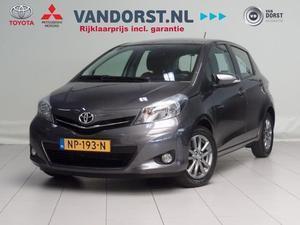 Toyota Yaris 1.3 VVT-i Aspiration | Airco | LM-velgen | Parkeercamera