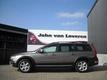 Volvo XC70 2.4 D5 Automaat Summum met Leer   Clima   Schuif- kanteldak   Xenon.