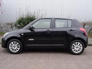 Suzuki Swift 1.3 SHOGUN 5DRS   EERSTE EIGENAAR   AIRCO   LM.VELGEN   83.000 KM