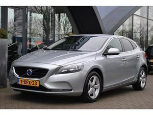 Volvo V40 2.0 D4 SUMMUM BUSINESS NAVI, LEDER, PARKEERSENSOREN, AFNEEMBARE TREKHAAK