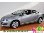 Opel Astra 1.4 TURBO COSMO | Leer | Stoelverwarming | Navigatie | PDC |