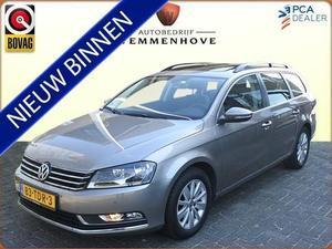 Volkswagen Passat Variant 1.6 TDI COMFORTLINE BLUEMOTION Panoramadak Airco-Ecc Stuurbediening Navigatie