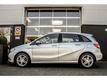 Mercedes-Benz B-klasse 180 AMBITION, FULL MAP NAVI, BI-XENON LED, 17-INCH, PDC V A, CHROOM-PAKKET, CRUISE