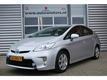 Toyota Prius 1.8 BUSINESS KeylessEntry Nav Cam ECC-Airco Cr. Control 17``LMV!