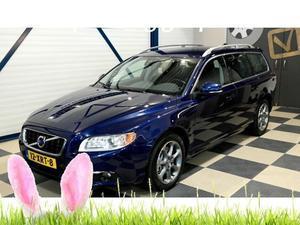 Volvo V70 bjr 2012 2.4 D5 158kW 215pk 6-bak OCEAN RACE CLIMA   CRUISE   ADAPT.BI-XENON   NAVI SENSUS   LEER