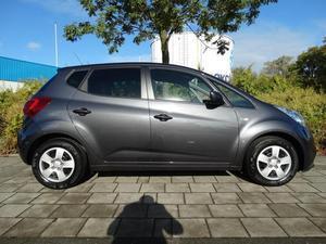 Kia Venga 1.4 Dynamicline met clima en navi en 7jr. Garantie!!!!