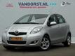 Toyota Yaris 1.3 Aspiration 5 drs LMV Clima