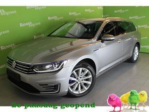 Volkswagen Passat Variant 1.4 TSI GTE Highline 7%  incl. BTW  *Digtiaal Display, trekhaak* 43.880,- excl. btw