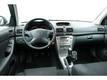 Toyota Avensis Wagon 1.8 VVTI LINEA LUNA Winterbanden,, dakdragers