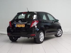 Toyota Yaris 1.3 VVT-i Aspiration | Navi | LM-Velgen | Airco