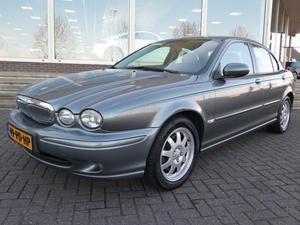 Jaguar X-Type 2.0D SEDAN