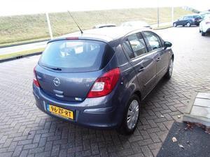 Opel Corsa 1.2i 16V EDITION 5 Drs. 80pk 5 bak Airco Radio-CD FlexFix