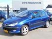 Peugeot 206 1.6-16V XS, STUURBEKRACHTIGING, ELEK-RAMEN, CENT-VERGRENDELING, RADIO-CD, TREKHAAK, LM-VELGEN