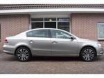 Volkswagen Passat 1.8 TSI 118kw 160pk DSG HIGHLINE Executive Ecc Pdc Leer Trekhaak Navigatie