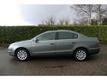 Volkswagen Passat 2.0 TDI Highline DSG   Navi   Schuifdak   Leder-Alcantra   Clima   PDC   Cruise