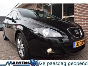 Seat Leon 1.9 TDI 77kw 105pk STYLANCE FR Ecc LMV Trekhaak Navigatie 5drs.