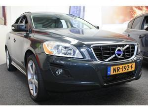 Volvo XC60 2.4D LEDER NAVI PANORAMA SCHUIF KANTEL DAK AFN. TREKHAAK NIEUW STAAT !!