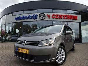 Volkswagen Touran 1.2 TSI Comfortline Bluemotion 7P, Navigatie, Bluetooth, Climate Control