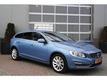 Volvo V60 D2 Momentum Navi 17 Inch Bruin Leder Stoelverwarming Styling Pakket