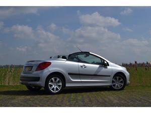 Peugeot 207 1.6 VTi 16V 120pk Premiere