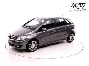 Mercedes-Benz B-klasse 170 BLUEEFFICIENCY Parktronic, Spiegel pakket, Navigatie, Airconditioning Handgeschakeld