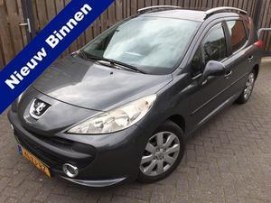 Peugeot 207 SW 1.6 HDI XS Panodak, Airco, Trekhaak!