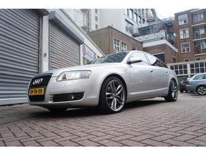 Audi A6 3.2 FSI QUATTRO * Luchtvering  19inch  Xenon  NL auto  Trekhaak *