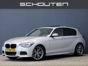 BMW 1-serie M135I X-Drive 5-drs Schuifdak Nappa Leer 18``