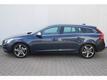 Volvo V60 T3 R-Design Business, Navi, Bluetooth, Trekh