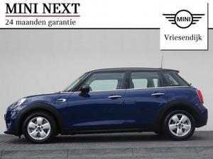 Mini Cooper 1.5 PEPPER BUSINESS Blauw metallic, Navigatie, Multifunctioneel lederen sportstuurwiel, Airco, Cruis