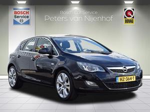 Opel Astra 1.6 TURBO COSMO NAVI 19` PDC XENON 180PK 99DKM