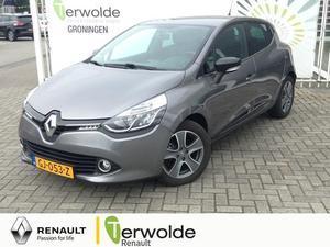 Renault Clio 90 pk TCe ECO Night&Day | Trekhaak | Navigatie | Parkeersensoren | Airco | Uniek Lage Kilometerstand