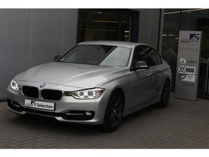 BMW 3-serie 330D Automaat Navigatie   Leer   Xenon