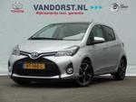 Toyota Yaris 1.5 Hybrid Dynamic Pano Navi