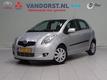 Toyota Yaris 1.3 VVT-i Sol 5-deurs MMT-automaat **GRATIS NAVIGATIE!** | Airco | Trekhaak | Subwoofer