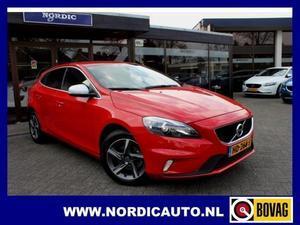 Volvo V40 2.0 D2 R-DESIGN BUSINESS NW TYPE NAVI XENON AFN. TREKHAAK 14% BIJTELLING