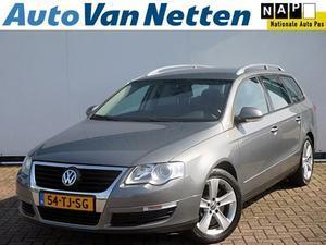 Volkswagen Passat Variant 3.2 V6 250pk 4Motion,Sportline, Leder sportstoelen,17`Lmv,Cruise,Afn.trekhaak