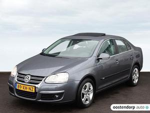 Volkswagen Jetta 1.4 TSI COMFORTLINE Schuifdak   Clima   Cruise   Trekhaak