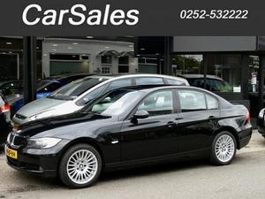 BMW 3-serie 320I 170PK EXECUTIVE 4DRS-SEDAN NAVI AIRCO 6VERSN XENON LMV