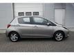 Toyota Yaris 1.5 HYBRID LEASE Dealer onderhouden