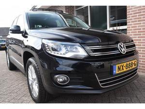 Volkswagen Tiguan 2.0 TDI 103kw 140pk H6 SPORT&STYLE Xenon Ecc Pdc Panoramadak Navigatie