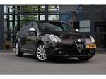 Alfa Romeo Giulietta 2.0 JTDM DISTINCTIVE VOL OPTIES!! Vanaf €262 P.MND