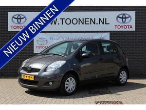 Toyota Yaris 1.0 VVTI Acces Dealeronderhouden!