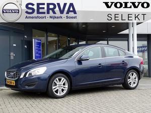 Volvo S60 T3 Momentum | Navi | Trekhaak