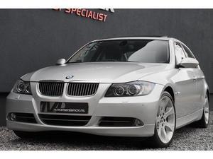 BMW 3-serie 330I Business Line   Leder  Navigatie  Schuif- kanteldak  18 Inch Lichtmetalen velgen  190kW  259PK